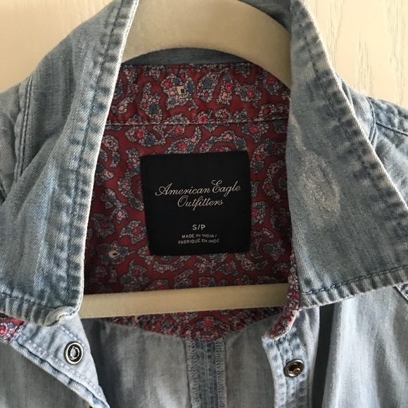 American Eagle Denim Button Down Shirt - Picture 2 of 2